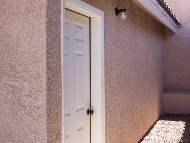 7335 E 36th Rd, Yuma, AZ 85365 - view of side of property featuring stucco siding