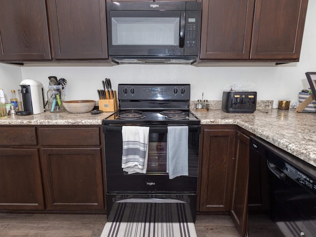 7335 E 36th Rd, Yuma, AZ 85365 - kitchen featuring black appliances, dark brown cabinets, and wood finished floors