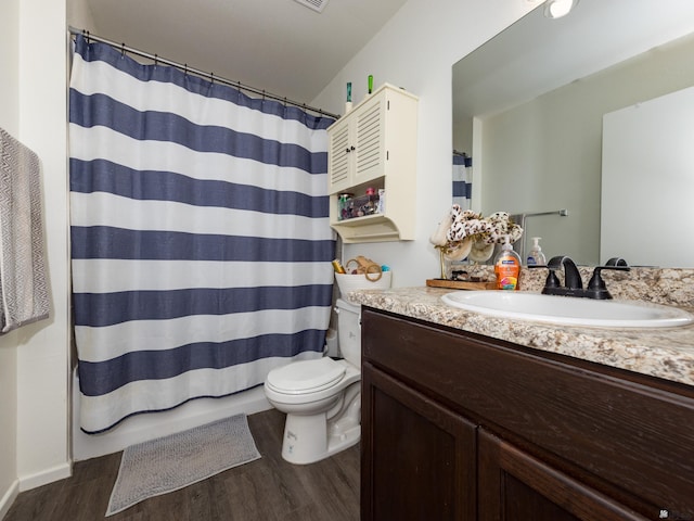 7335 E 36th Rd, Yuma, AZ 85365 - bathroom featuring wood finished floors, vanity, and a shower with shower curtain