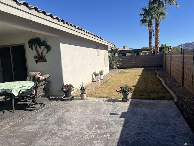 11785 E 27th Pl, Yuma, AZ 85367 - fenced backyard featuring a patio area