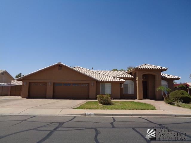 3851 W 25th Ln, Yuma, AZ 85364 - photo 1