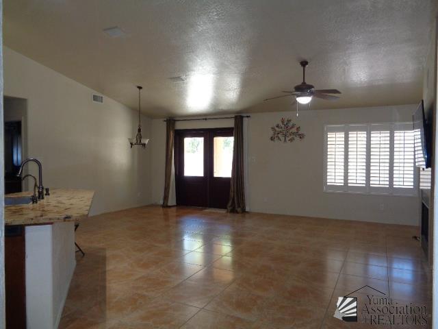 3851 W 25th Ln, Yuma, AZ 85364 - photo 8