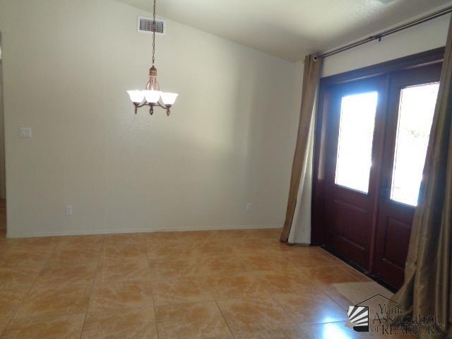 3851 W 25th Ln, Yuma, AZ 85364 - photo 10