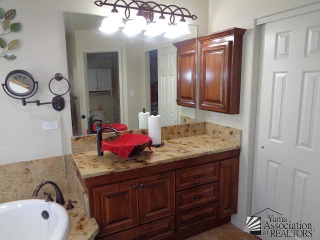 3851 W 25th Ln, Yuma, AZ 85364 - photo 23