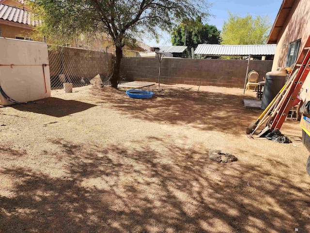 view of yard featuring a fenced backyard