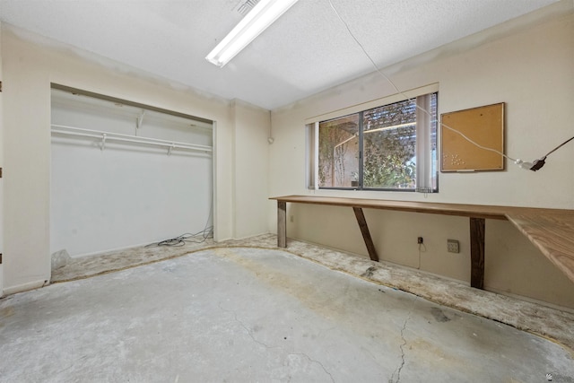 1228 S 40th Dr, Yuma, AZ 85364 - unfurnished bedroom with a closet and concrete flooring