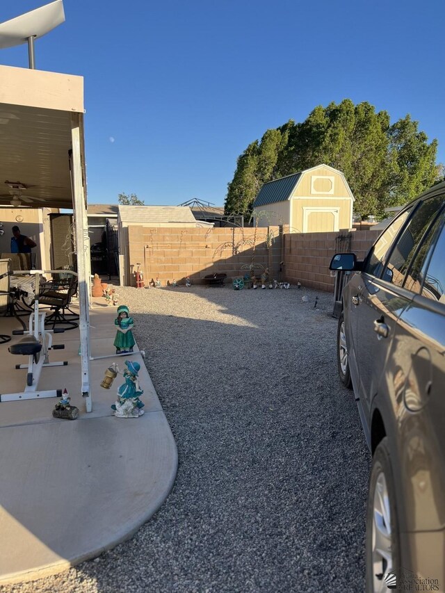 10237 Avenida Compadres, Yuma, AZ 85365 - photo 15