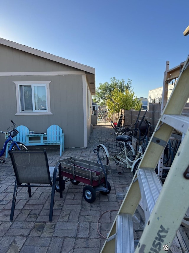10237 Avenida Compadres, Yuma, AZ 85365 - photo 4