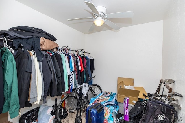 4539 W 17th St, Yuma, AZ 85364 - walk in closet featuring ceiling fan