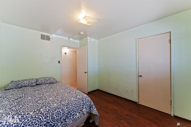3186 S Elm St, Yuma, AZ 85364 - bedroom featuring wood finished floors