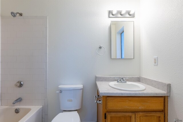 1986 S 47th Ave, Yuma, AZ 85364 - full bathroom featuring toilet, vanity, and shower / bathtub combination