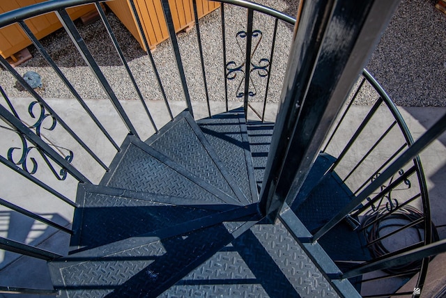 14326 E 51st St, Yuma, AZ 85367 - view of stairs