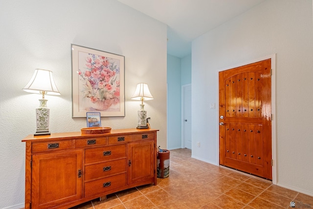 14326 E 51st St, Yuma, AZ 85367 - entryway with baseboards and light tile patterned floors