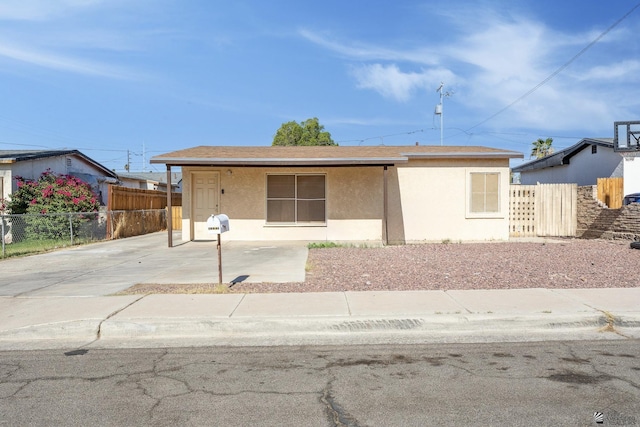 1127 S 13th Ave, Yuma, AZ 85364 - ranch-style house with stucco siding