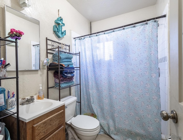 1127 S 13th Ave, Yuma, AZ 85364 - full bath featuring vanity and a shower with curtain