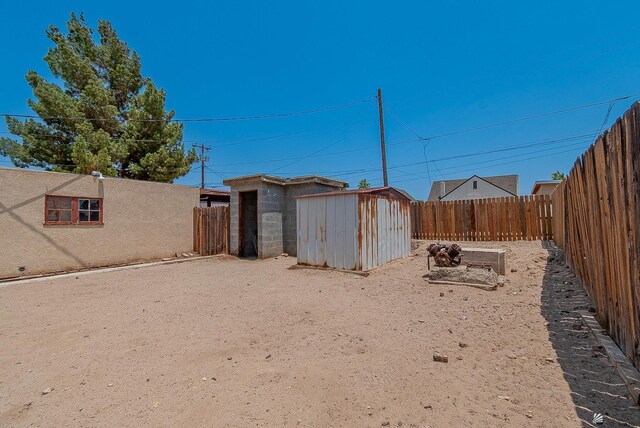 585 S 7th Ave, Yuma, AZ 85364 - photo 30