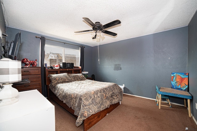 2556 W 14th St, Yuma, AZ 85364 - carpeted bedroom with a textured wall, a textured ceiling, and a ceiling fan