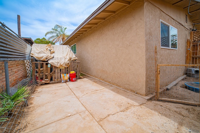 2556 W 14th St, Yuma, AZ 85364 - fenced backyard featuring a patio