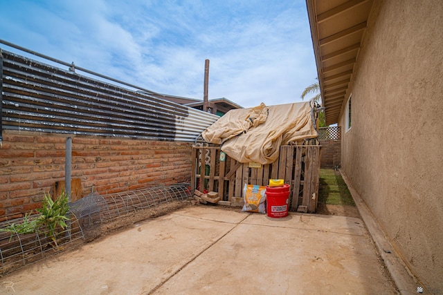 2556 W 14th St, Yuma, AZ 85364 - fenced backyard featuring a patio area