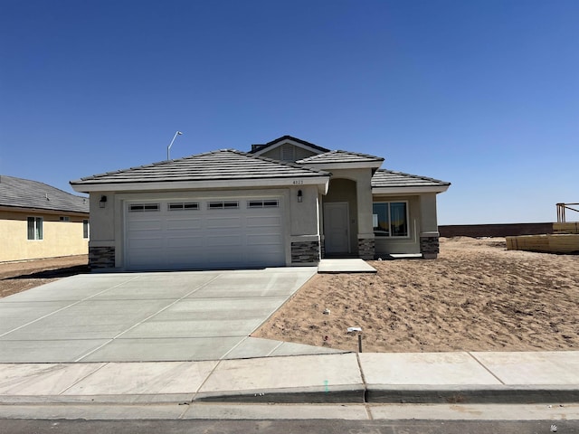 view of front of home featuring a garage