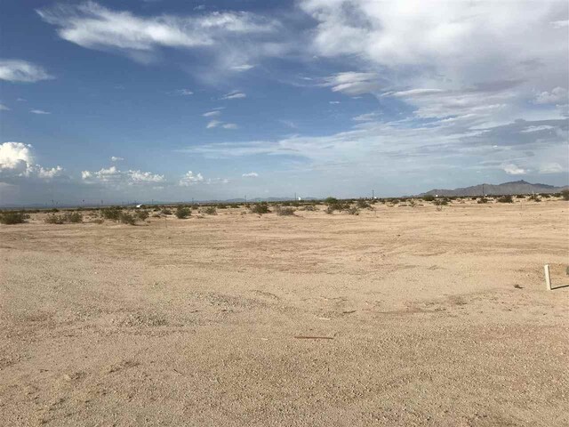 68536078 E Victoria Cir, Tacna, AZ 85352 - photo 1