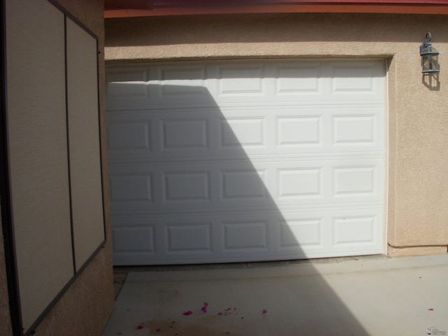 12650 E 46th St, Yuma, AZ 85367 - view of garage