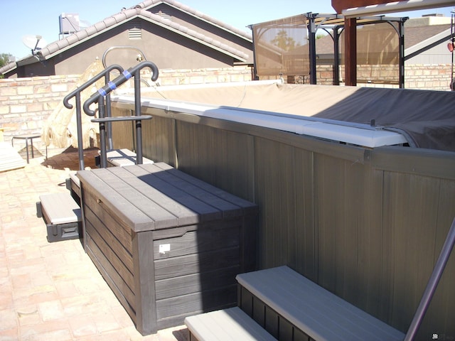 12650 E 46th St, Yuma, AZ 85367 - view of patio / terrace featuring a hot tub and a pergola