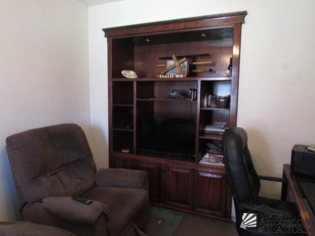 10646 S Via Salida, Yuma, AZ 85367 - view of home office