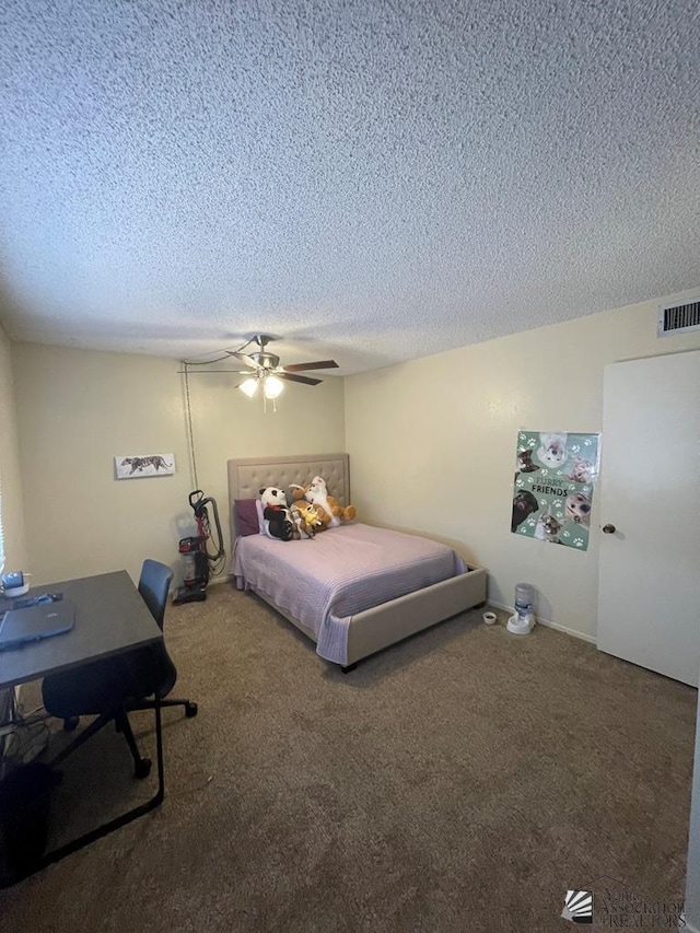 1233 W 20th Pl, Yuma, AZ 85364 - bedroom featuring carpet floors, a textured ceiling, and visible vents