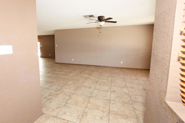 3023 W 26th St, Yuma, AZ 85364 - tiled empty room featuring ceiling fan