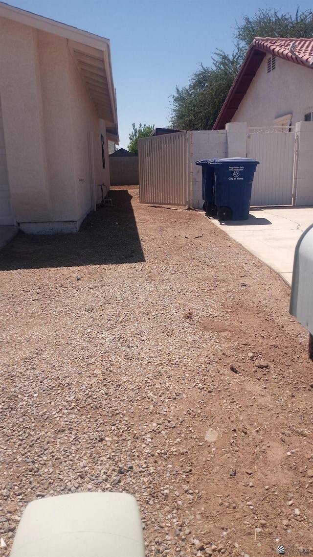 1276 S Pagent Ave, Yuma, AZ 85364 - view of yard