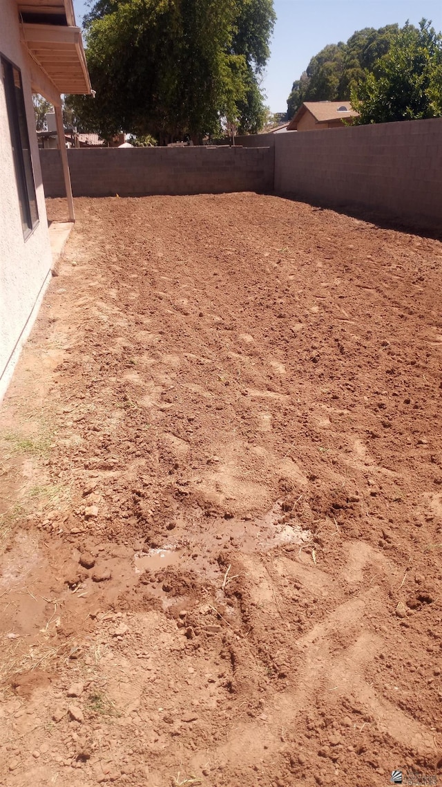 1276 S Pagent Ave, Yuma, AZ 85364 - view of fenced backyard