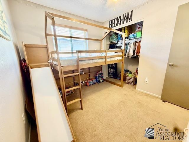 bedroom with carpet flooring