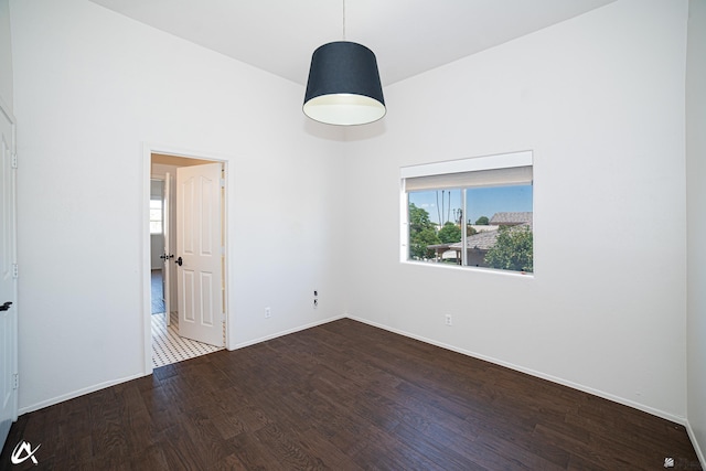2864 W 12th Ln, Yuma, AZ 85364 - empty room featuring wood finished floors
