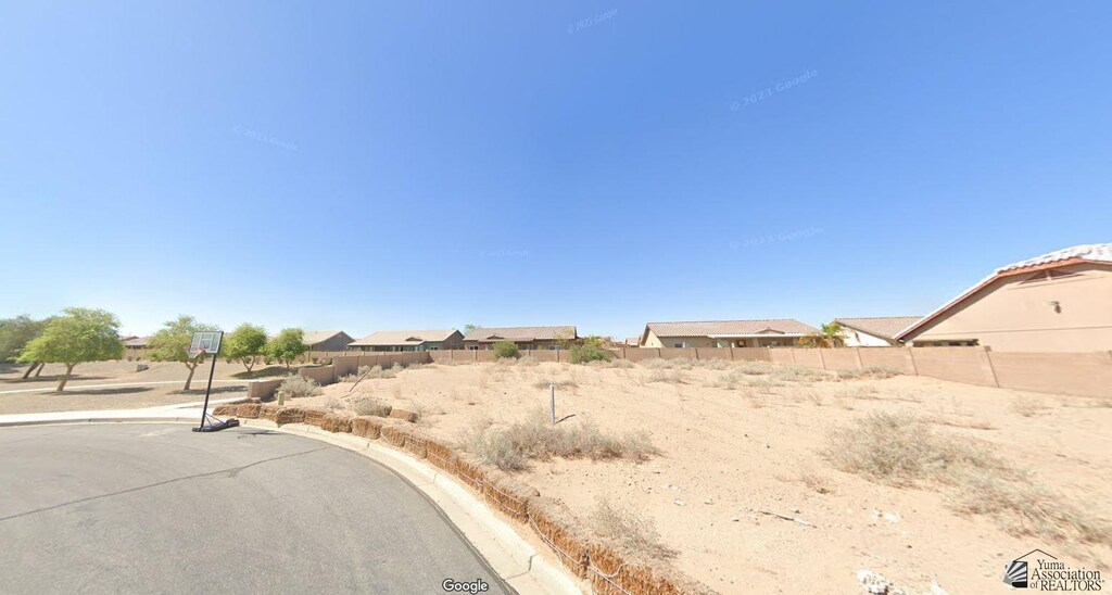 7936 E 38th Ln, Yuma, AZ 85365 - photo 3