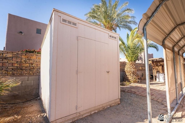 13125 E 51st Ln, Yuma, AZ 85367 - view of shed featuring fence