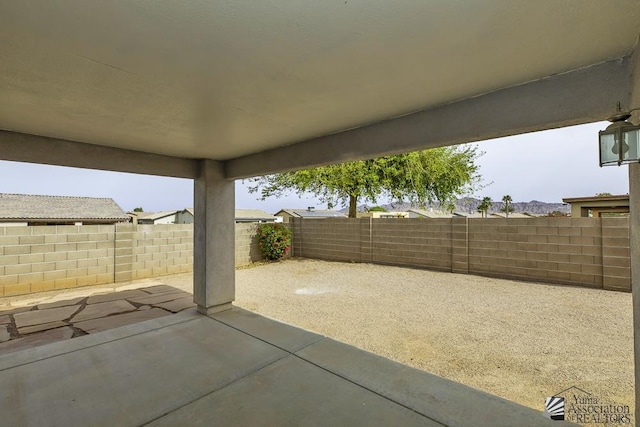 11760 E 28th Pl, Yuma, AZ 85367 - view of patio featuring a fenced backyard