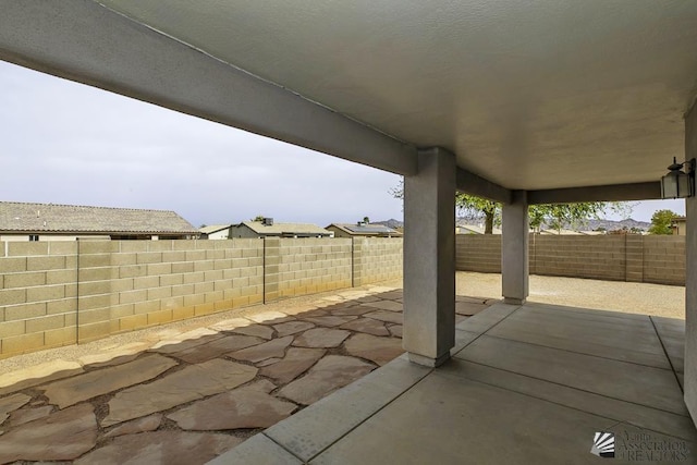 11760 E 28th Pl, Yuma, AZ 85367 - view of patio with a fenced backyard