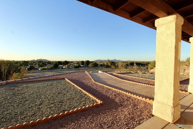 1565 W Vicky Ln, Yuma, AZ 85364 - view of yard featuring a mountain view