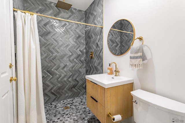1645 W El Paseo Real, Yuma, AZ 85364 - bathroom with vanity and tiled shower