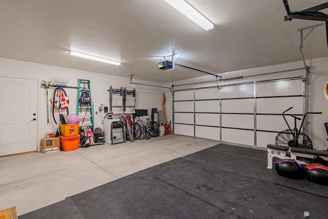 13215 S Renee Ave, Yuma, AZ 85367 - garage featuring a garage door opener