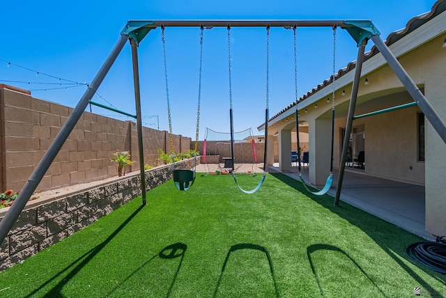 13215 S Renee Ave, Yuma, AZ 85367 - view of yard featuring a patio and a fenced backyard