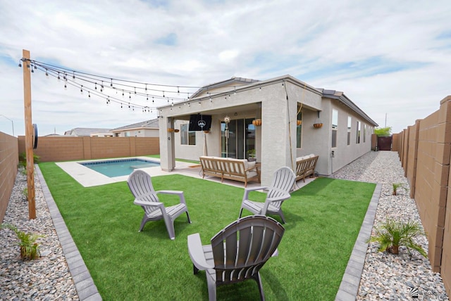 7563 E 35th Ln, Yuma, AZ 85365 - view of yard with a patio area