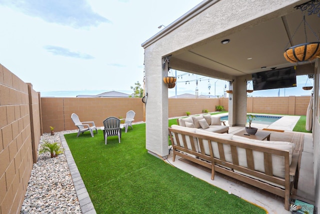 7563 E 35th Ln, Yuma, AZ 85365 - view of yard with an outdoor hangout area and a patio area