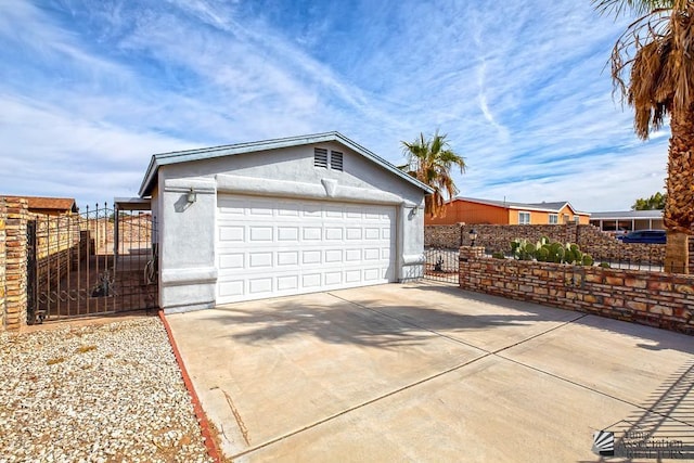 12614 E 45th Dr, Yuma, AZ 85367 - exterior space featuring fence and a gate