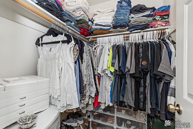 4452 S Agave Ave, Yuma, AZ 85365 - view of spacious closet