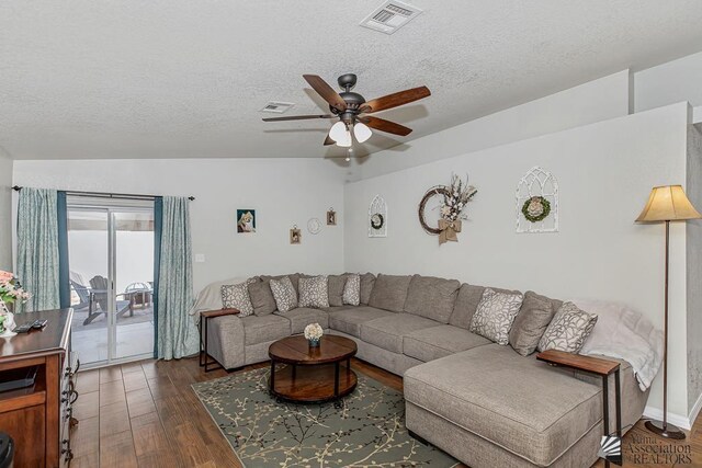 4452 S Agave Ave, Yuma, AZ 85365 - living area featuring a ceiling fan, a textured ceiling, and wood finished floors