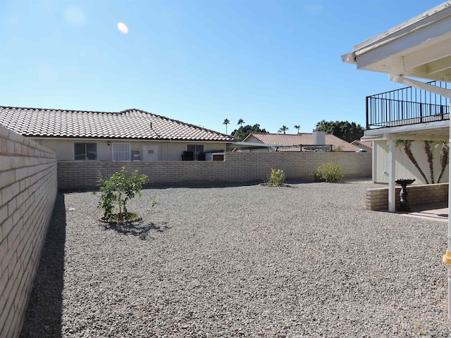 view of yard with a patio area