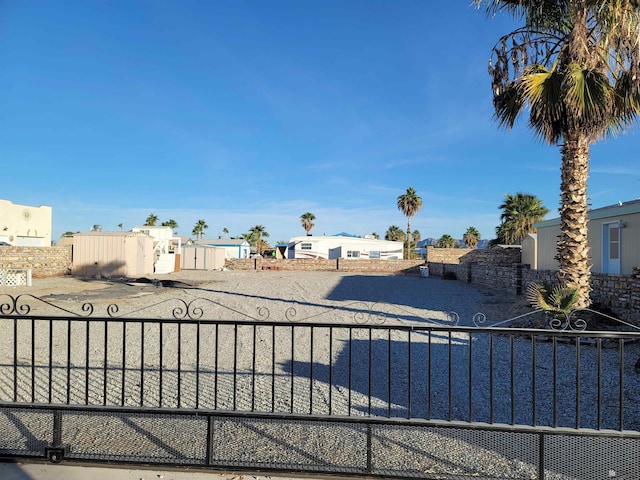 Listing photo 3 for 13424 E 52nd Dr, Yuma AZ 85367