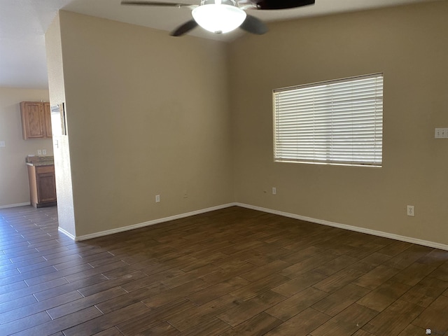 unfurnished room featuring ceiling fan